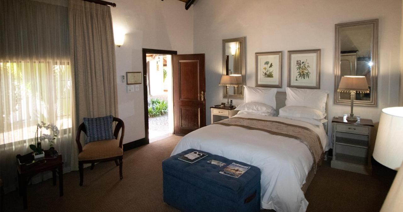 Toadbury Hall Country Hotel Johannesburg Exterior photo